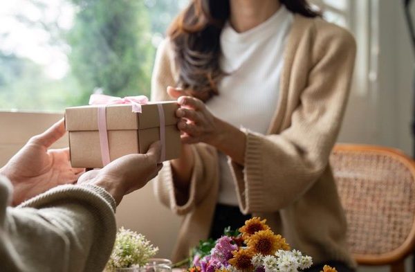 Kalender Jawa Sabtu Kliwon 20 September 2025 Rezeki Selalu Lumintu